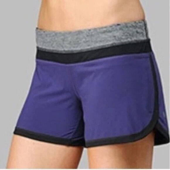 Lululemon Groovy Run Short Purple/Heather Gray Built-In Liner Size 12 - Picture 2 of 6